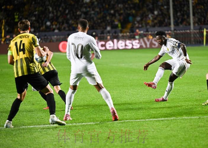 四线作战,明年1月皇马可能要踢9场比赛 四线作战,明年1月皇马可能要踢9场比赛